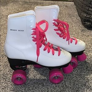 Skate Gear Quad Roller Skates! 💕